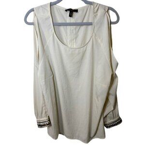 Jessica Simpson Long Sleeve Slit Sleeve Studded Blouse Size 1X Plus